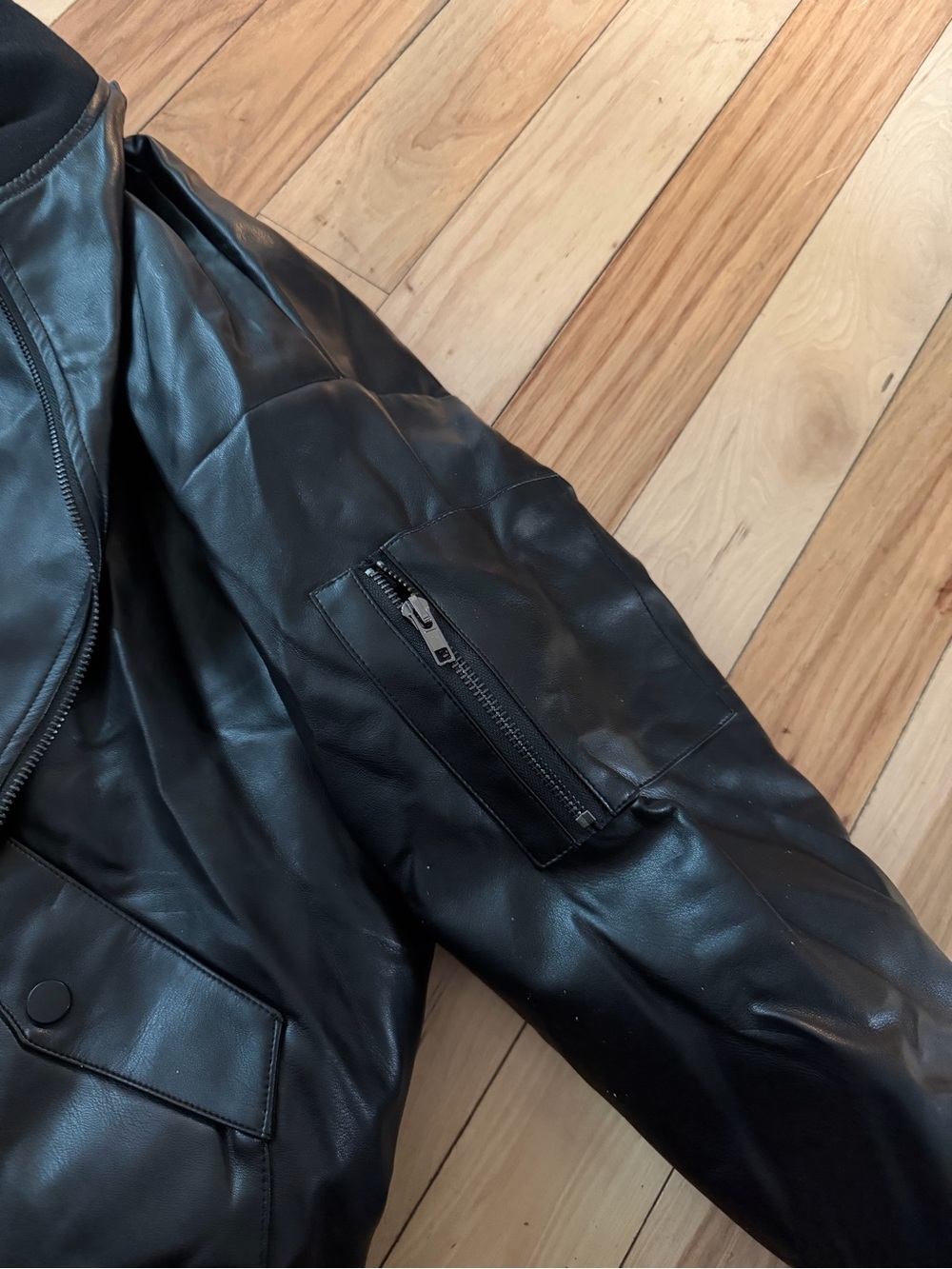 Edikted Black Oversized Leather-Look Bomber Jacket - Picture 5 of 6